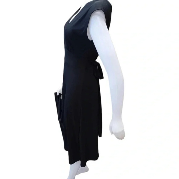 Ricki’s Black Midi Stretch Short Sleeve Dress Size Medium - Picture 3 of 10